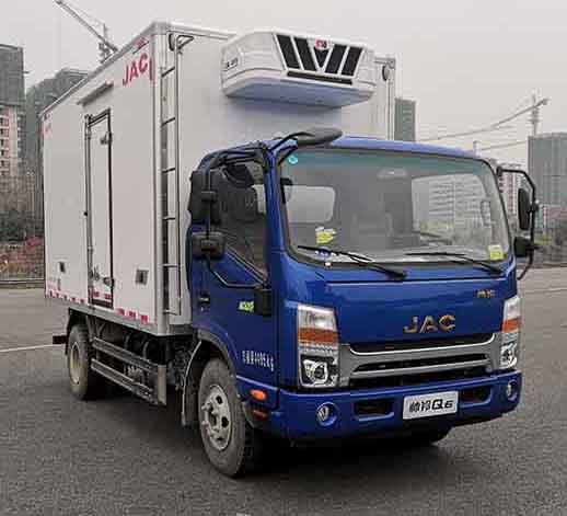 江淮駿鈴冰博士國(guó)六冷藏車圖片